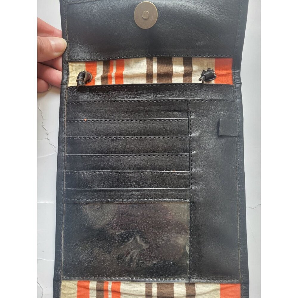 Leaders In Leather Embossed Leather Crossbody Bag Festival Concert 6x6 – Medium - Picture 5 of 8